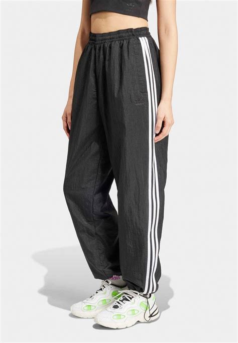 adidas jogginghose ballonstoff damen|adidas Originals BALLOON PANTS .